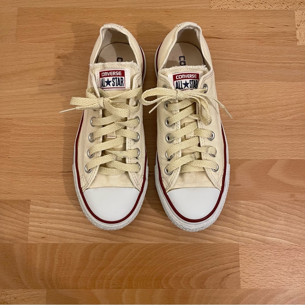 Converse | Natural Ivory Chuck Taylor All Star Classic Low Top